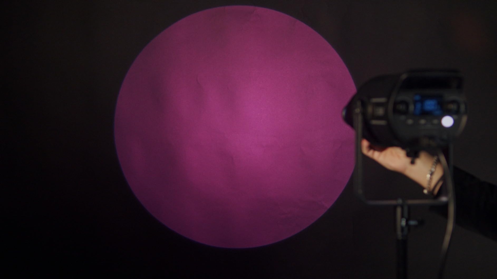 DigitalFoto FS-100SL Snoot Ottico Bowens con 25 Gobo LED