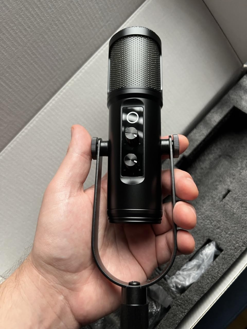 NearStream Microphone AM35U microfono USB condensatore RGB braccio